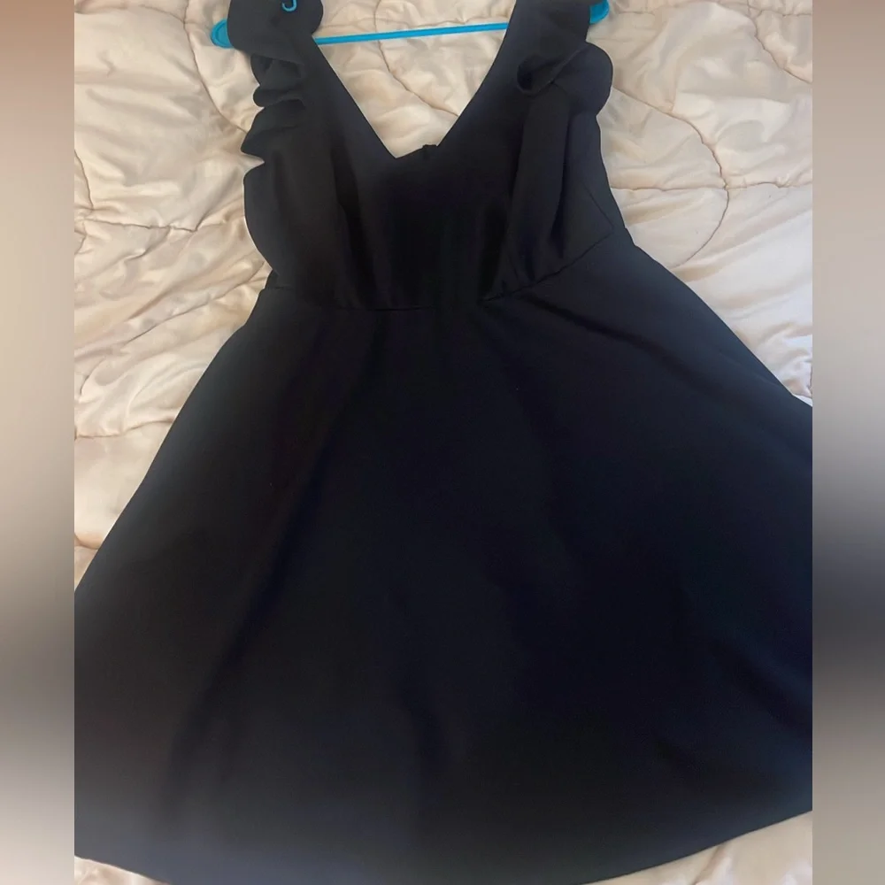 Altar’d State LBD 🖤 - Picture 3 of 3